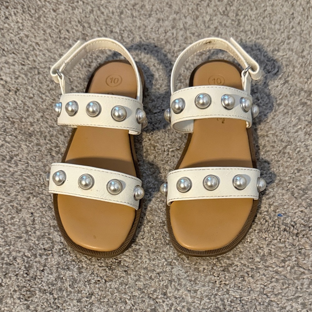 Cat & Jack White Sandals with Pearl Details